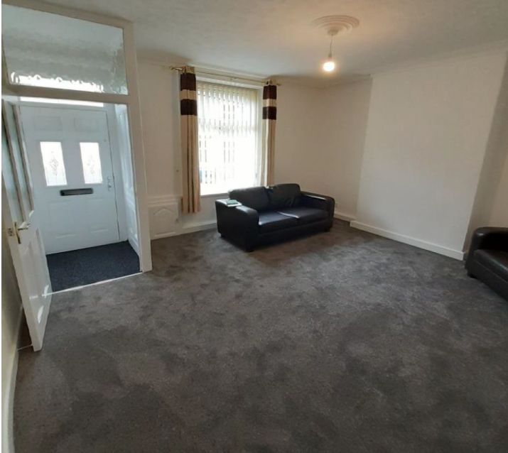 Property photo 3 of 7