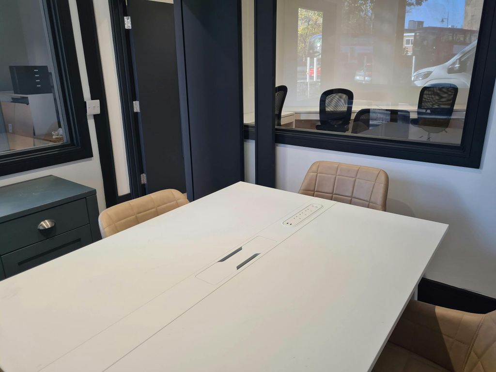 Property photo 2 of 5 Office 2.Jpg