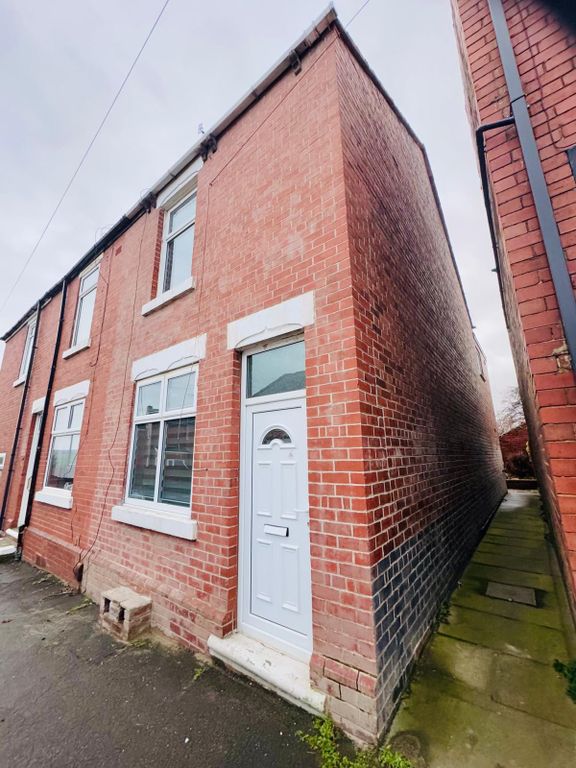 Property photo 1 of 13 137 Wheatcroft Rawmarsh Rotherham S625Ef