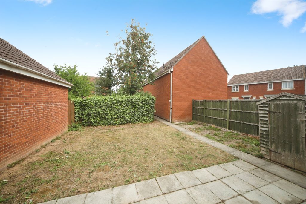 Property photo 3 of 16