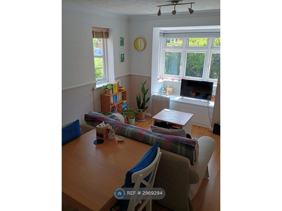 Property photo 2 of 7