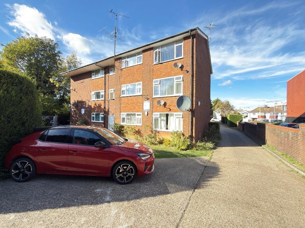 Property photo 1 of 11
