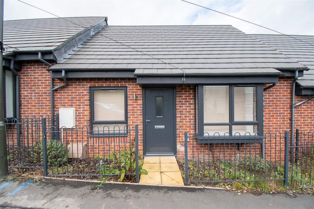 Property photo 1 of 10 Photo 21-10-2025, 13 23 56.Jpg