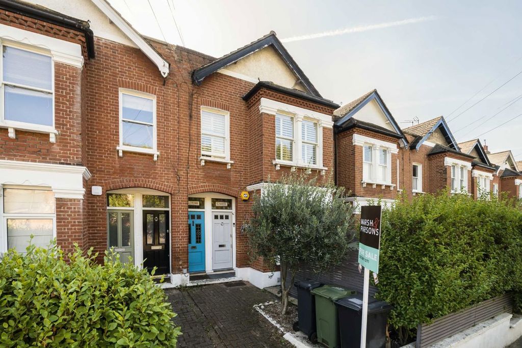 Property photo 1 of 9