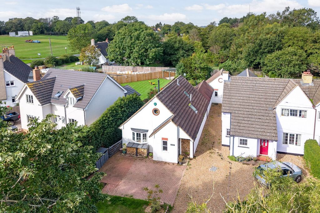 Property photo 1 of 33
