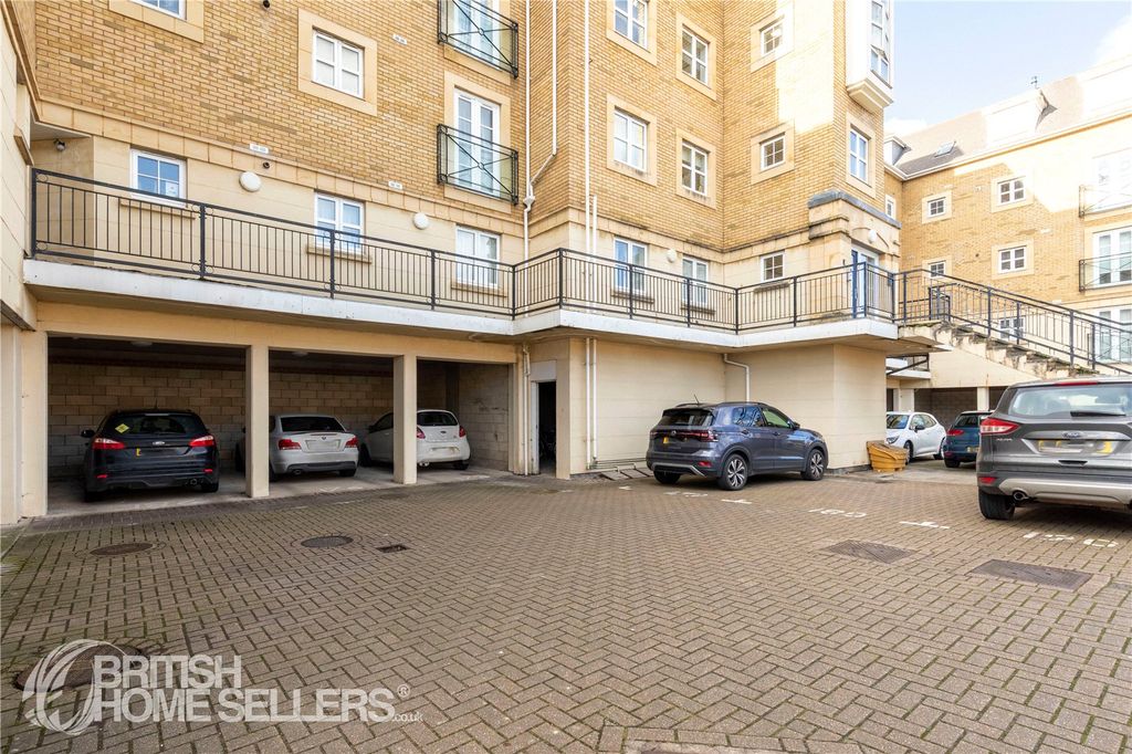 Property photo 2 of 13 Picture No. 06