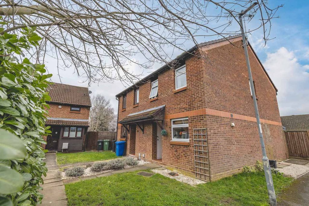 Property photo 2 of 13