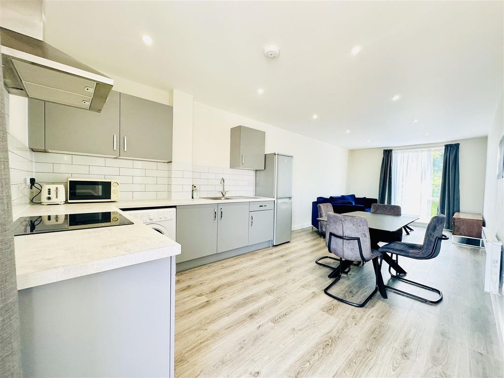 Property photo 1 of 16 Img_1094.Jpg