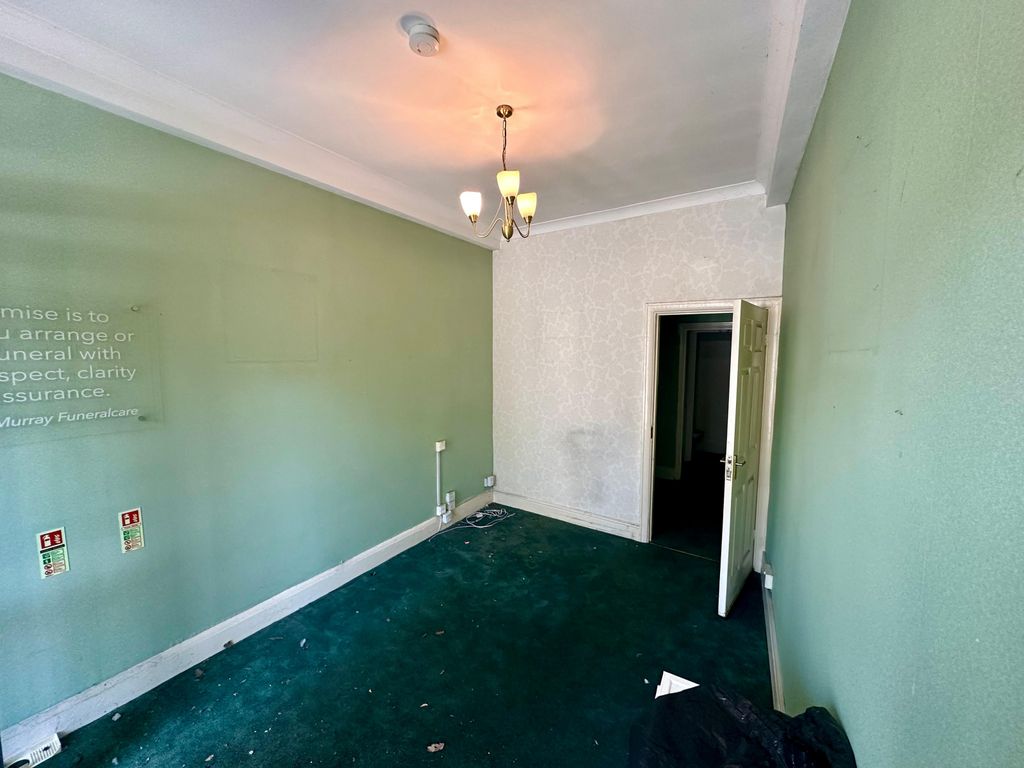 Property photo 2 of 4 Gallery