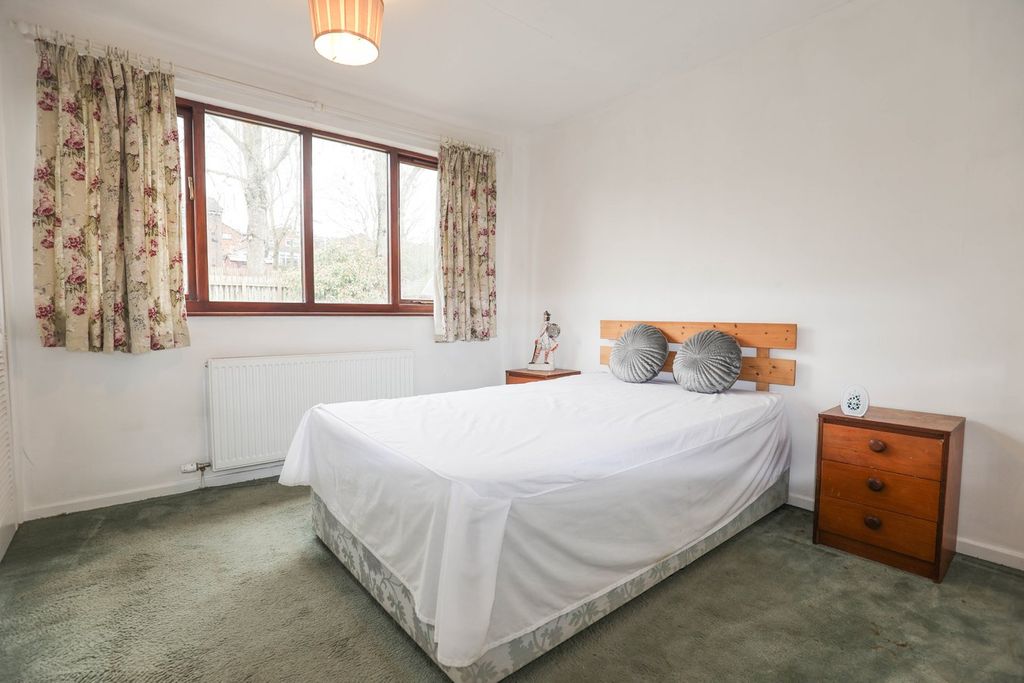 Property photo 3 of 16 Bedroom 2