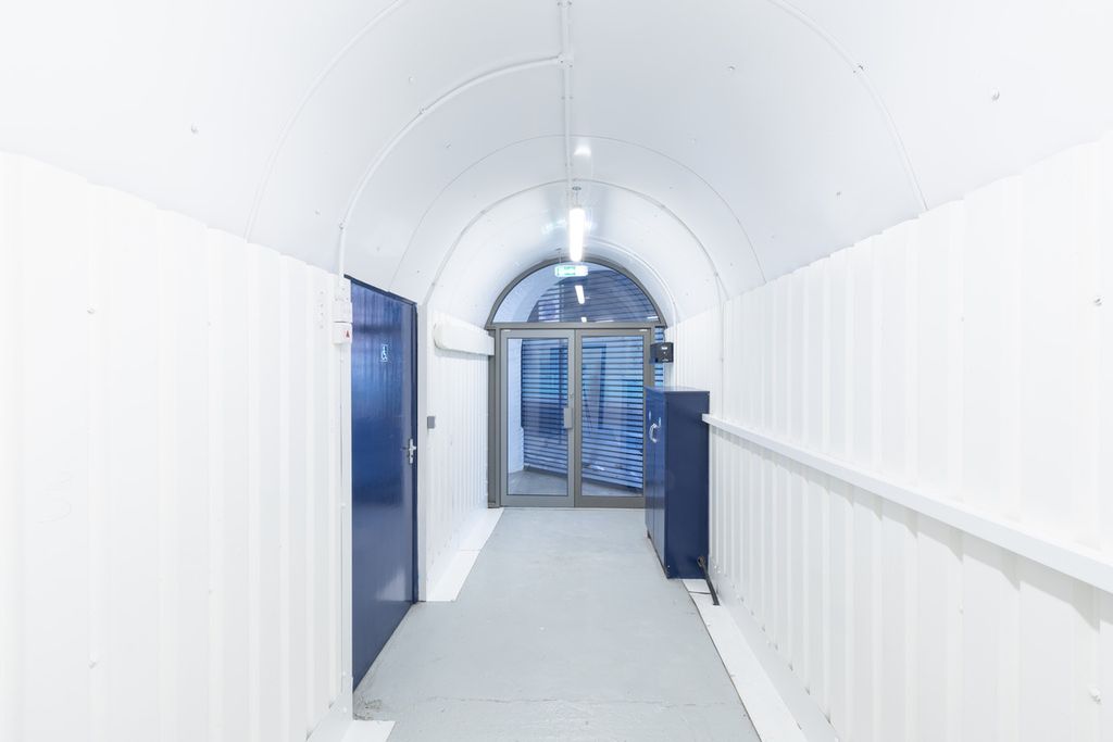 Property photo 2 of 5 An Empty Arch With Lining And Glazing At The Front, On The Lower Level Only.