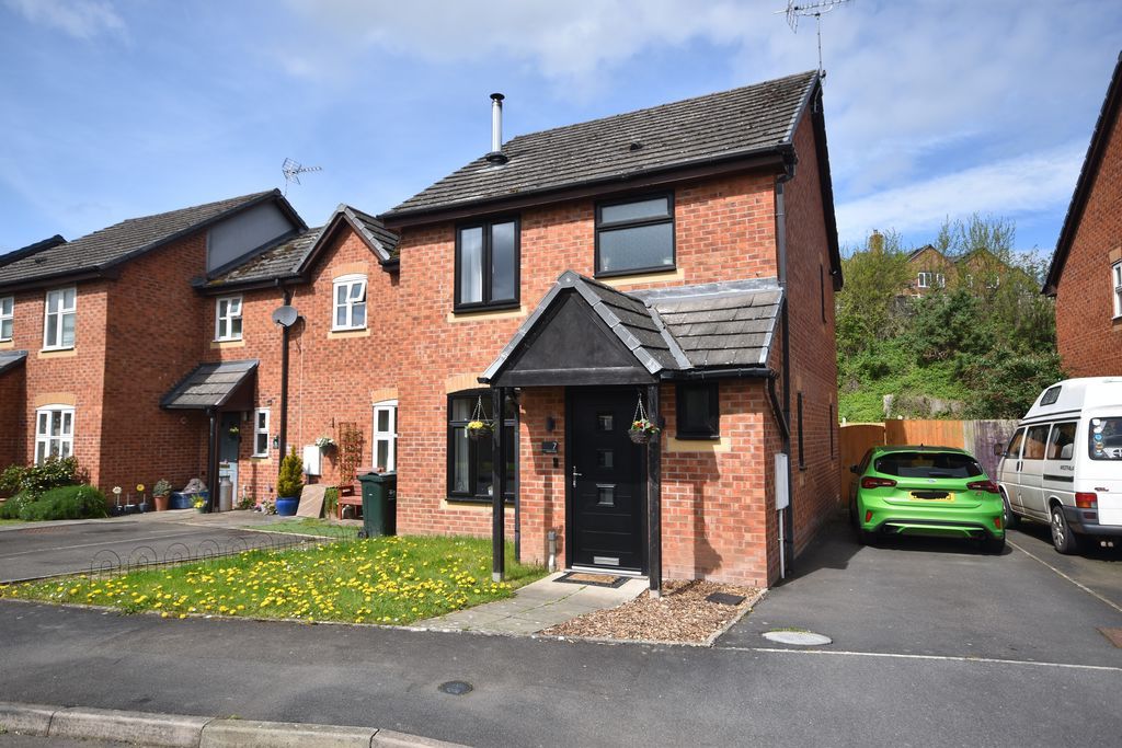 Property photo 1 of 16 Photo 1