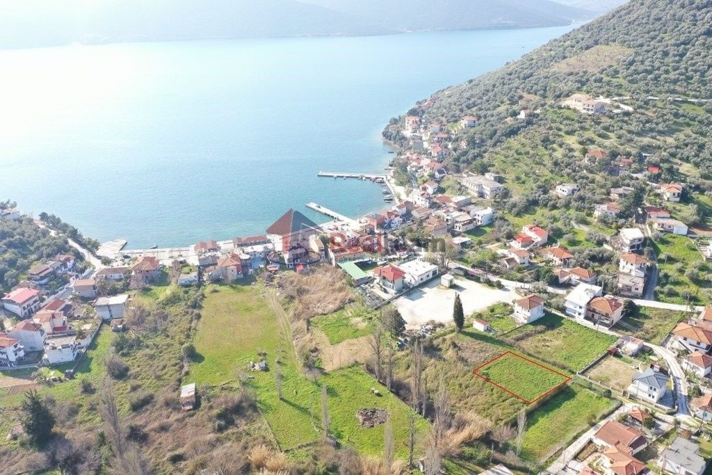 Property photo 1 of 25