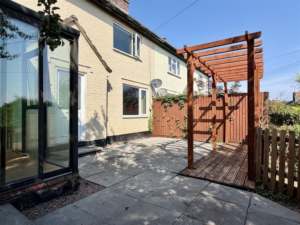 Property photo 3 of 19