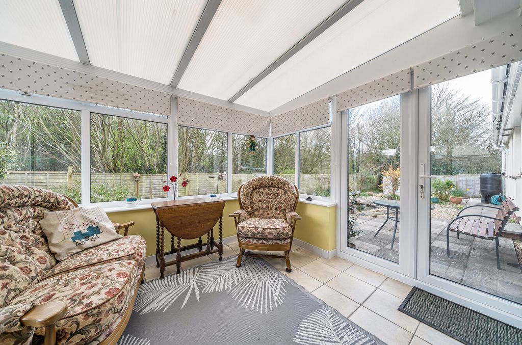 Property photo 3 of 16 1434288-7-69c3Bfc...