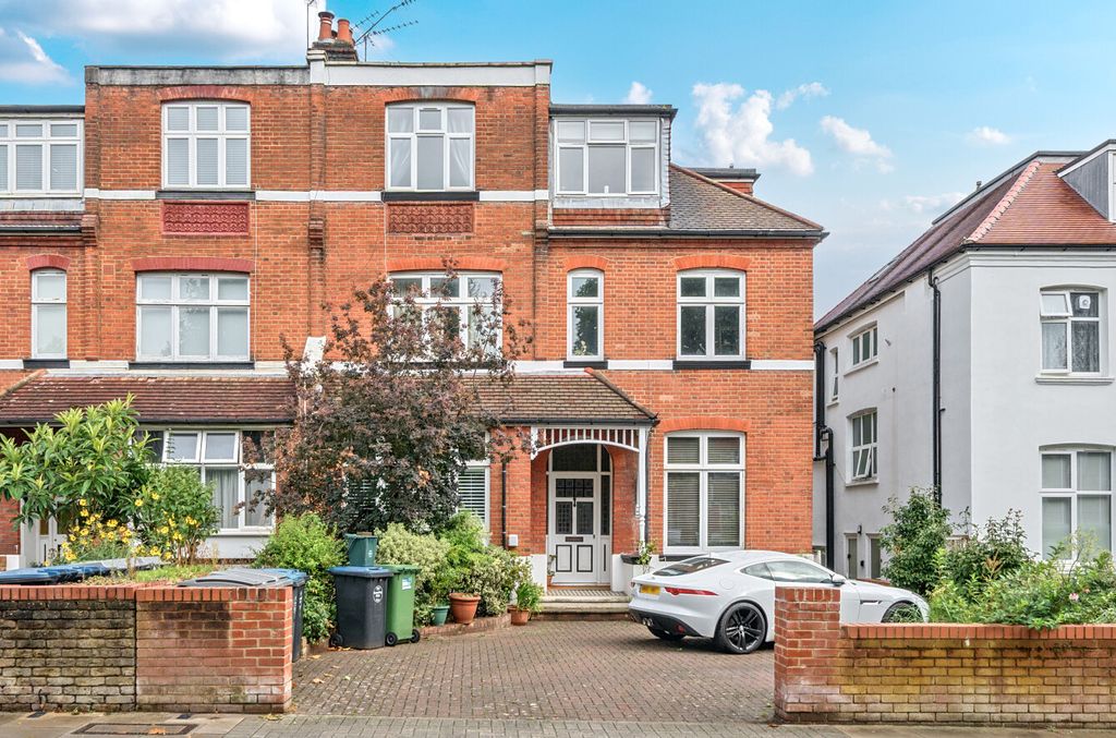 Property photo 1 of 16 1347811-1-68B8076...