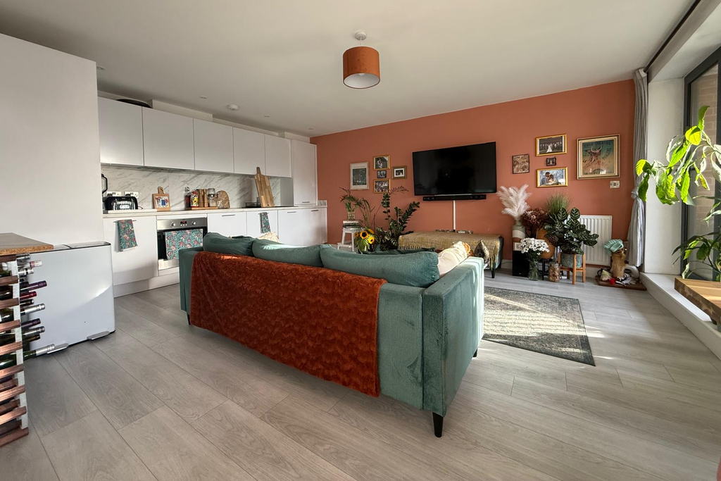 Property photo 3 of 15