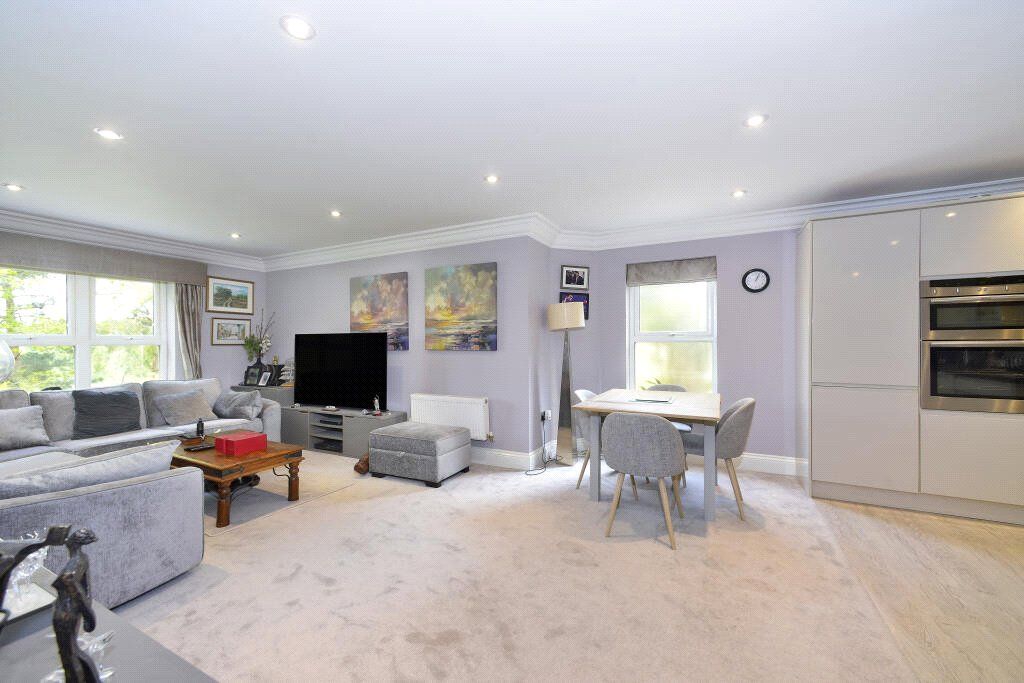 Property photo 2 of 12 Picture No. 04