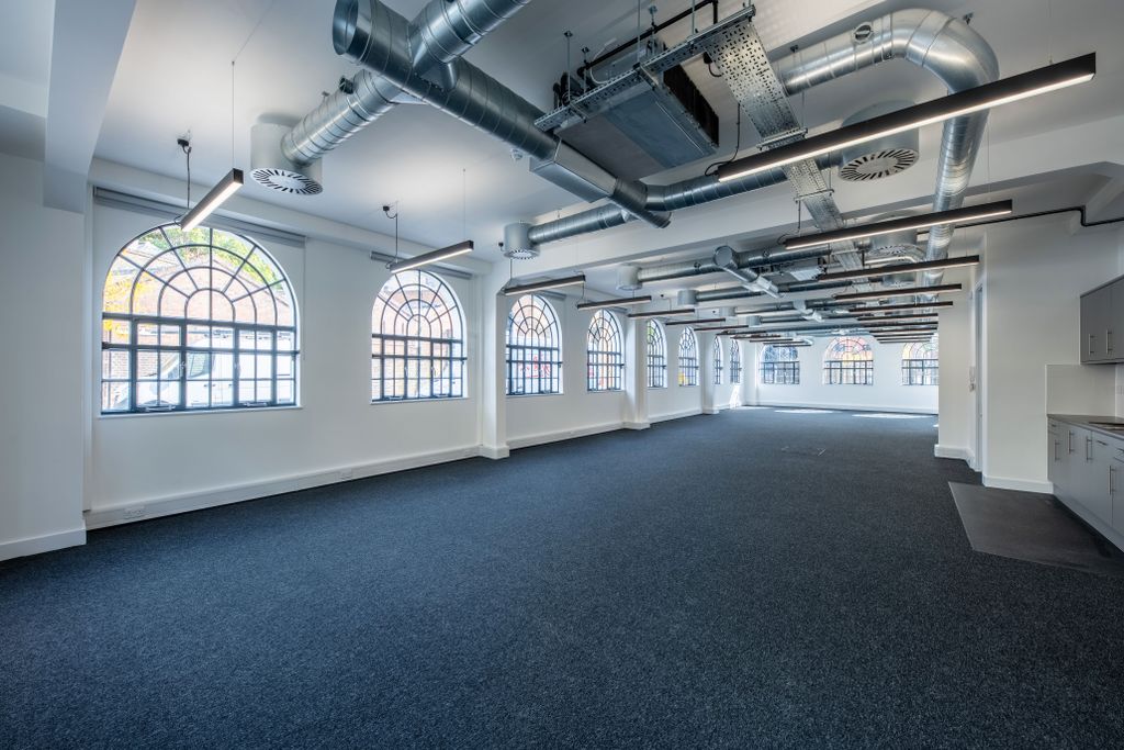 Property photo 2 of 5