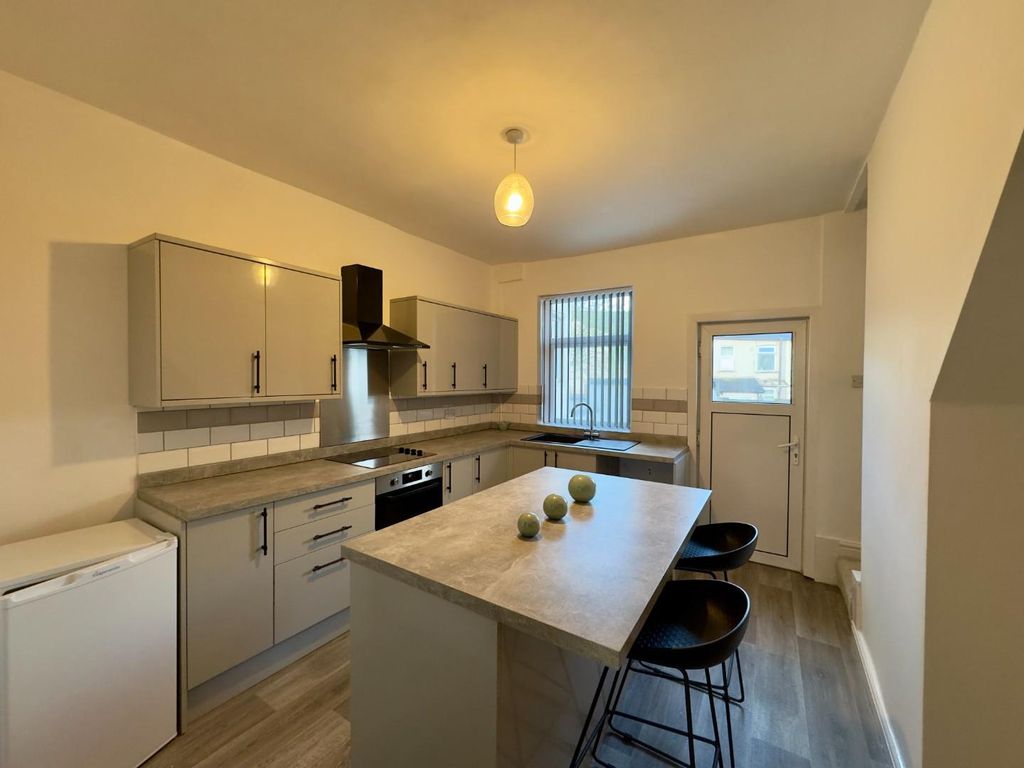 Property photo 3 of 13 Image00012.Jpeg