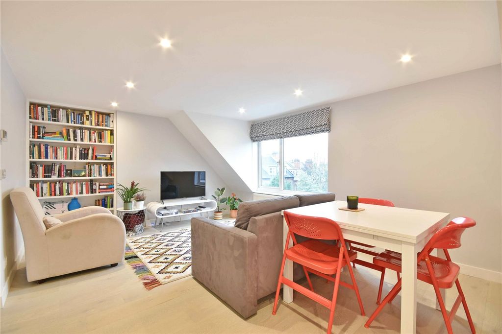 Property photo 1 of 13 Picture No. 08