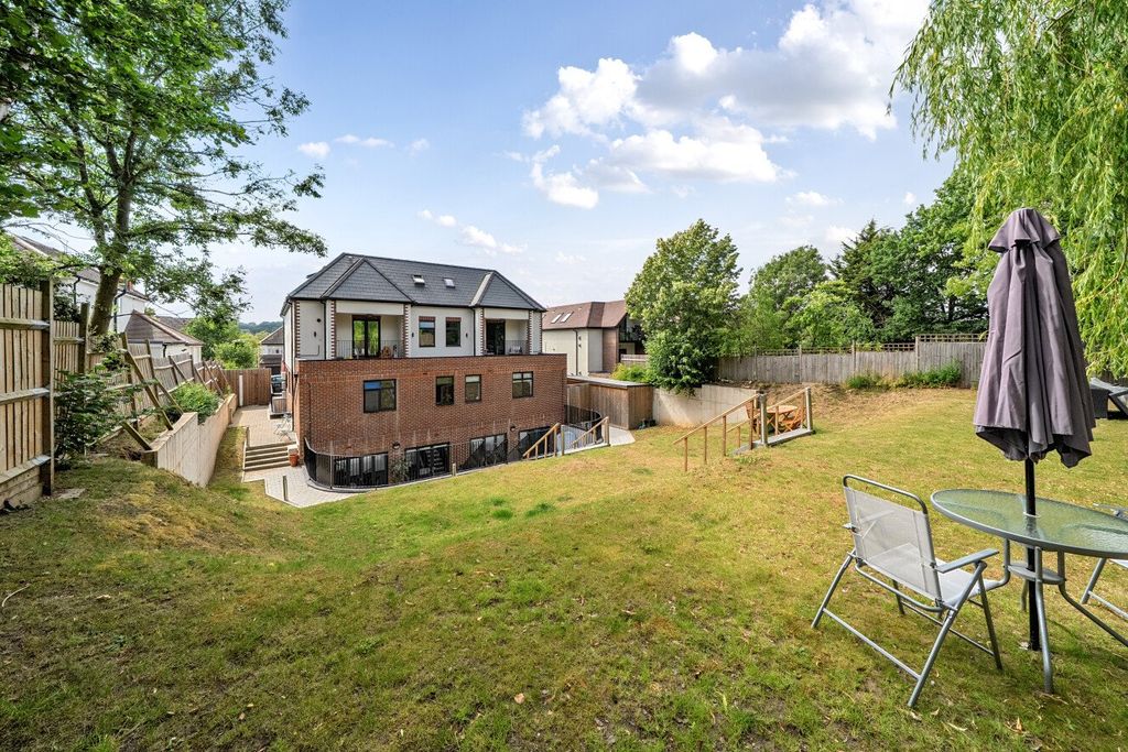 Property photo 2 of 15 Picture No. 03