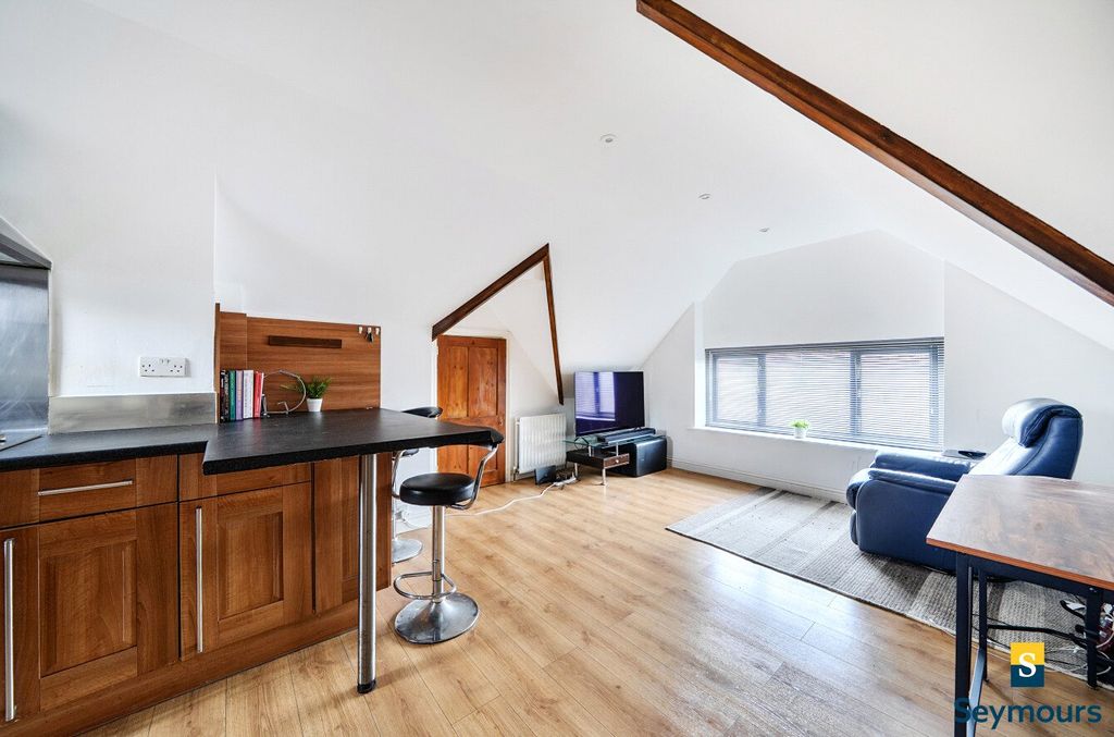 Property photo 2 of 17 Picture No. 59