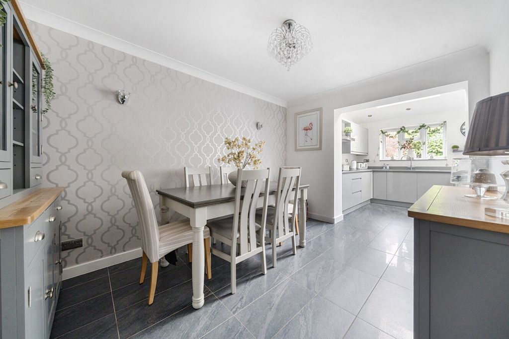 Property photo 3 of 19 Picture No. 21