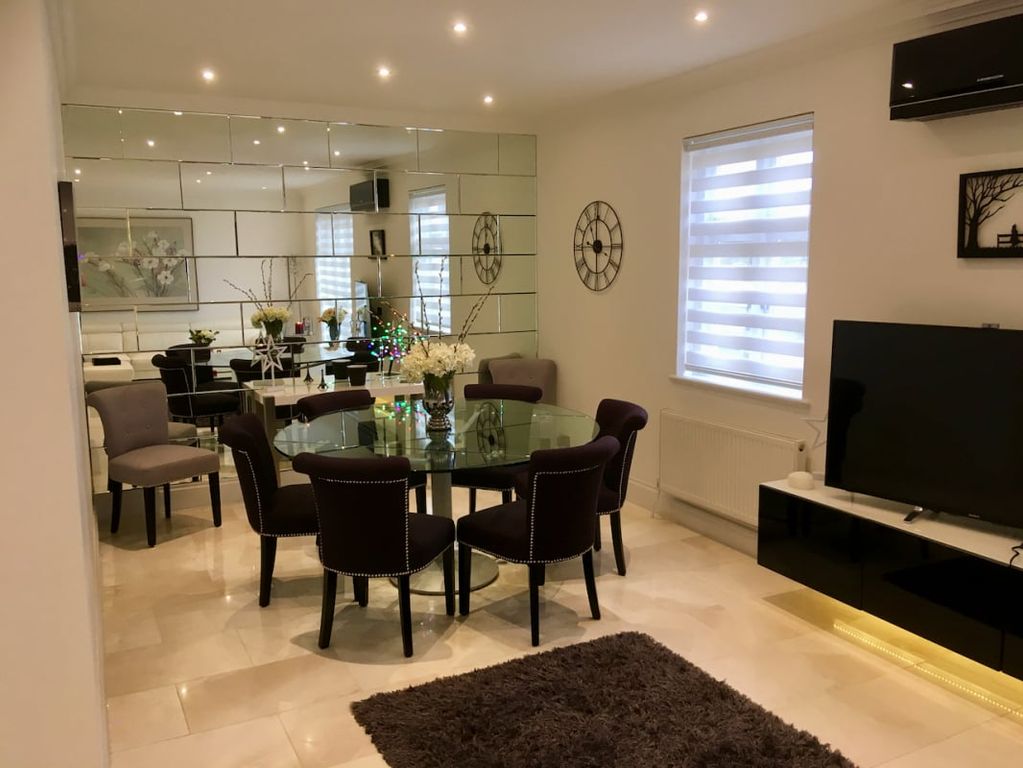 Property photo 2 of 32