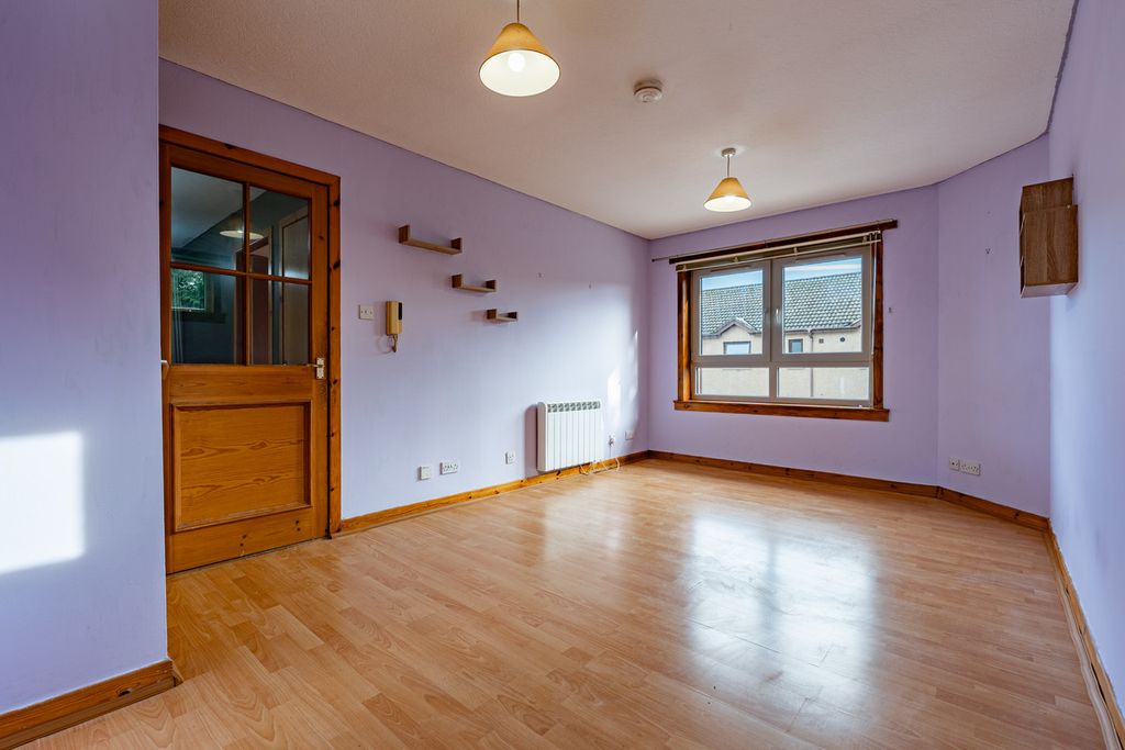 Property photo 3 of 29