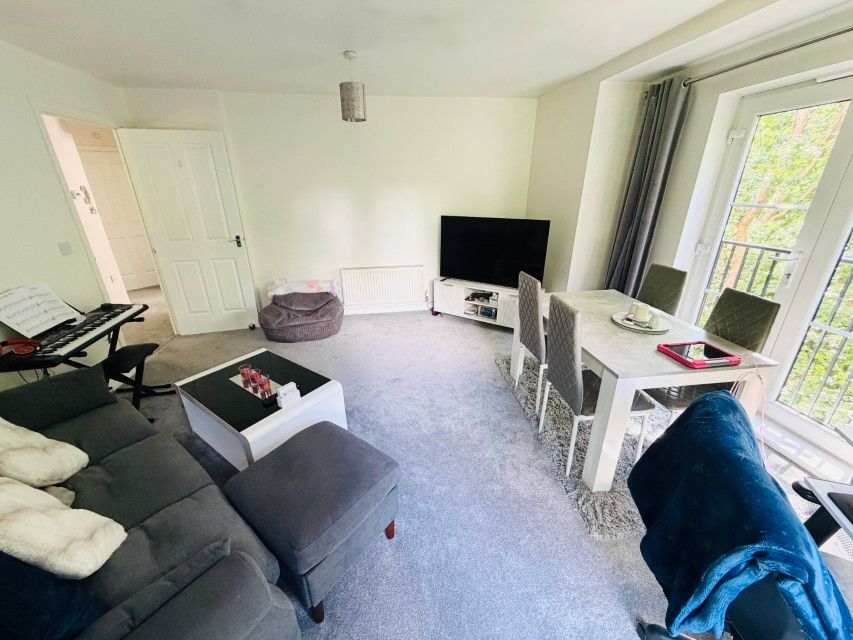 Property photo 3 of 13