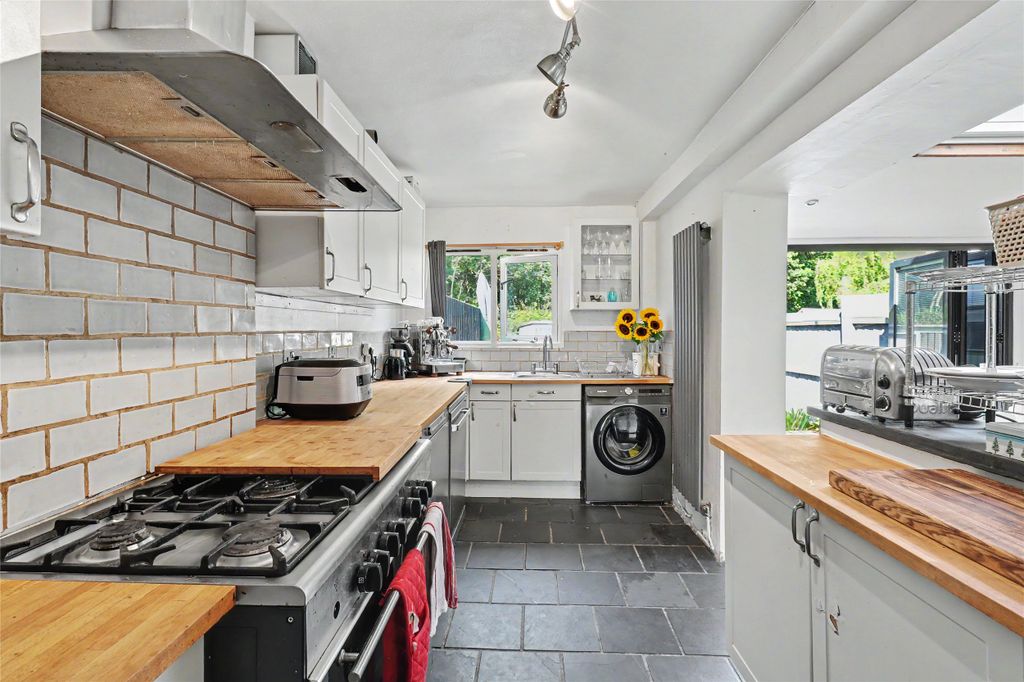 Property photo 2 of 14 2 - Picture No. 02