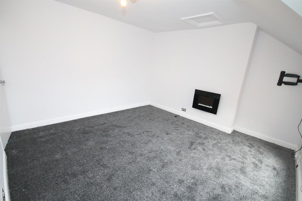Property photo 2 of 7 Img_1862.Jpg