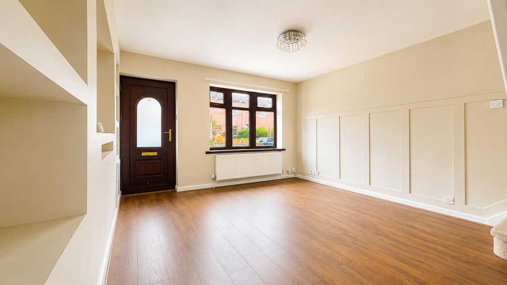 Property photo 2 of 12 7B2Ecb2c-1d26-47Bc-Be59-c0E46Bea9Ea1.Png