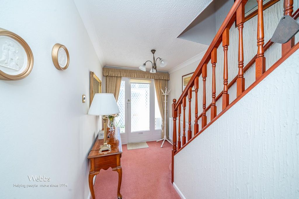 Property photo 3 of 31 Â© Webbs Estate Agents Â© (71 Of 153).Jpg