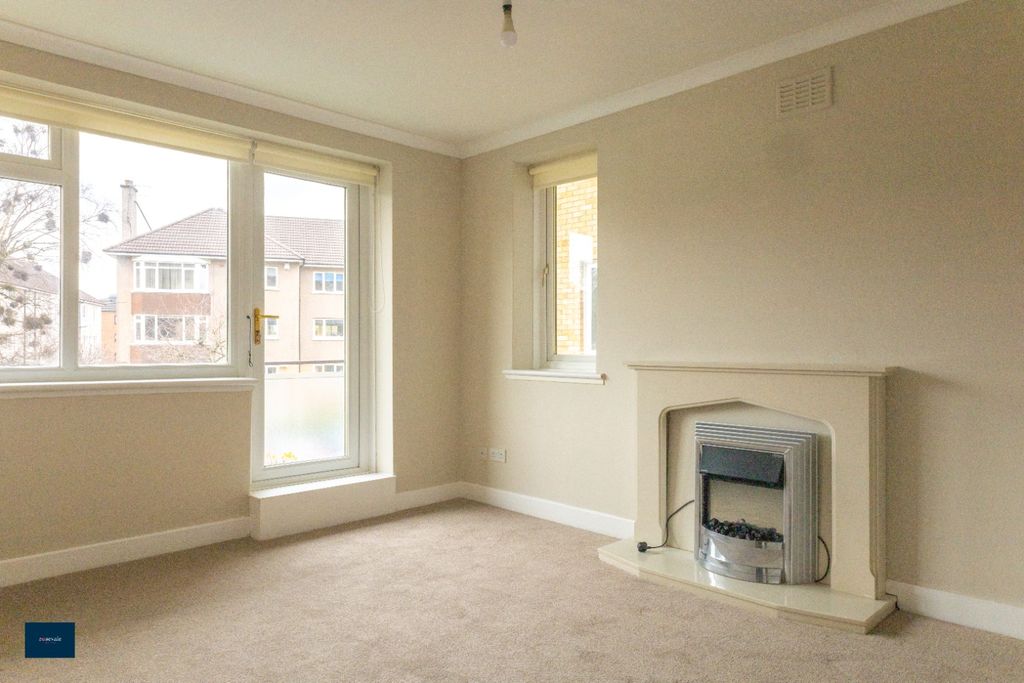 Property photo 2 of 10 Photo 2