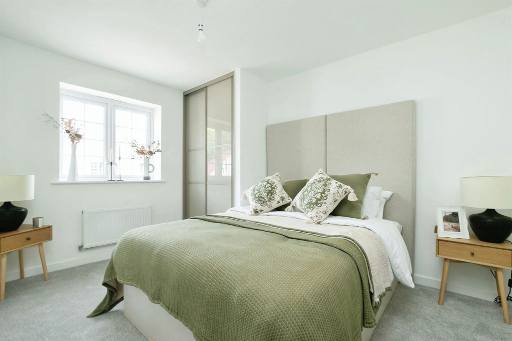 Additional image 4 of 4 bed detached house for salePark Road, Hellingly, Hailsham BN27