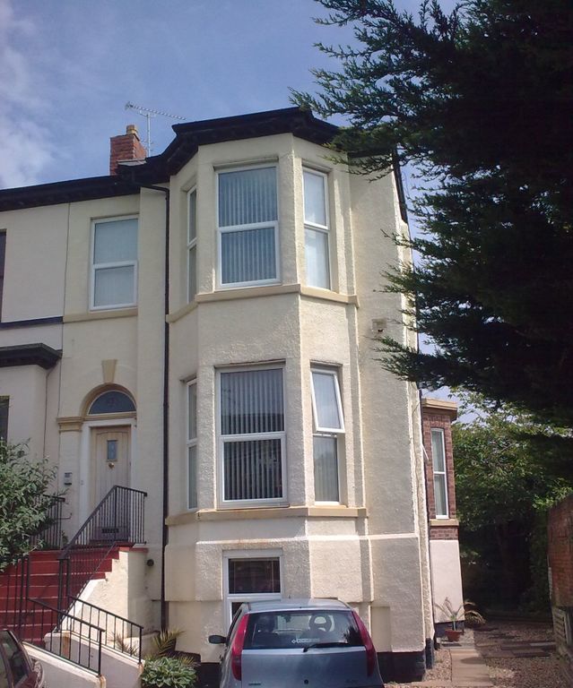 Property photo 2 of 5