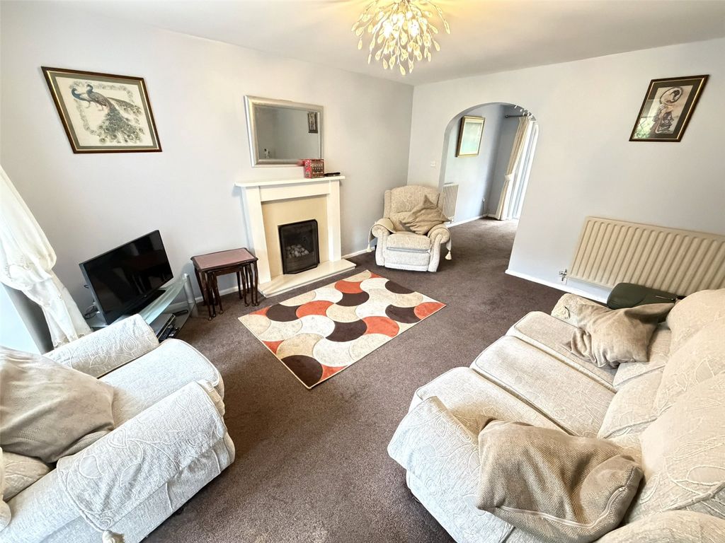 Property photo 2 of 18 Picture No. 02