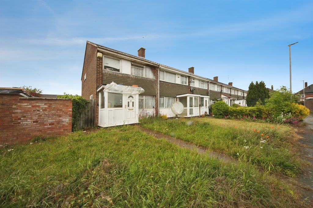 Property photo 1 of 11