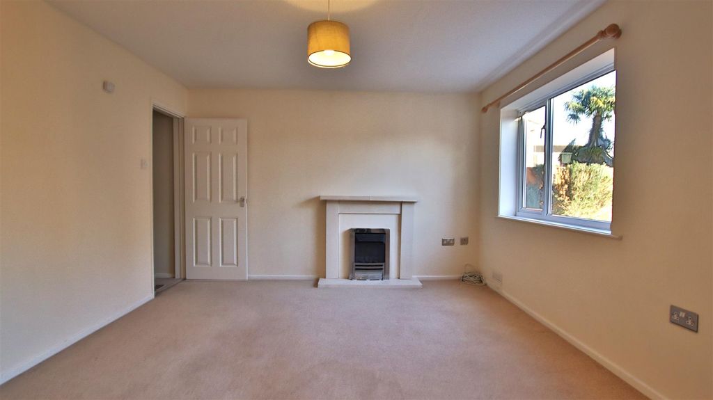 Property photo 2 of 12 Img_0761.Jpg