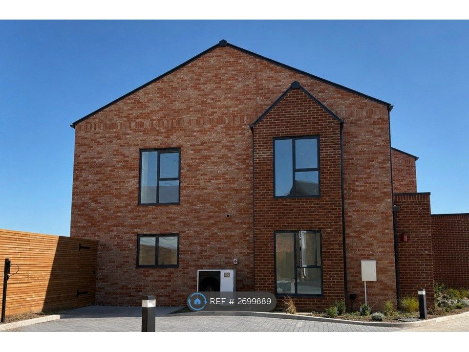 Property photo 1 of 33