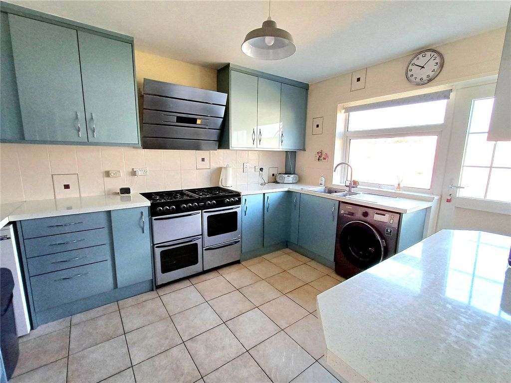 Additional image 5 of 5 bed detached house for saleStonechat Close, Nottage, Porthcawl CF36