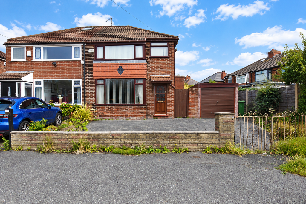 Property photo 1 of 11 Front