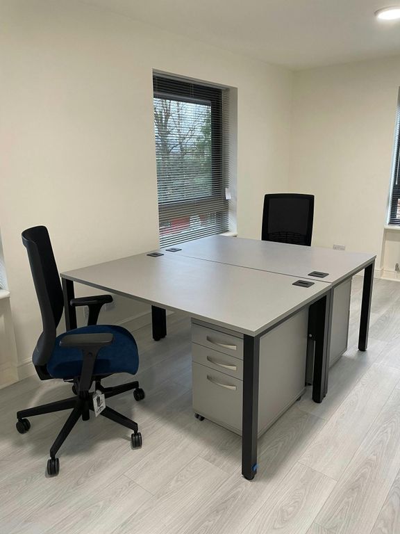 Property photo 3 of 6 Typical Office.Jpg