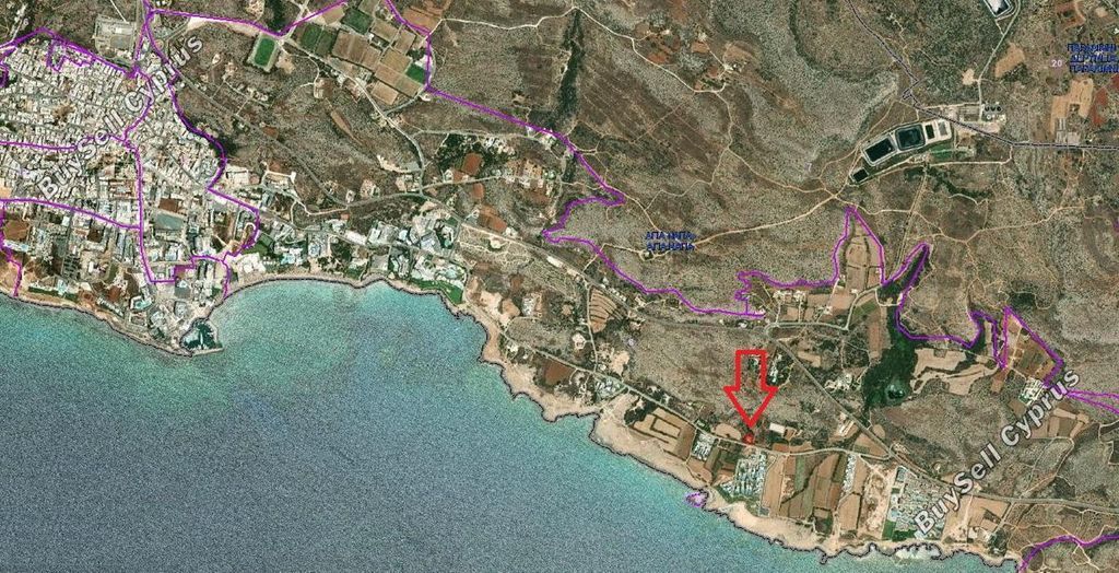 Property photo 3 of 3