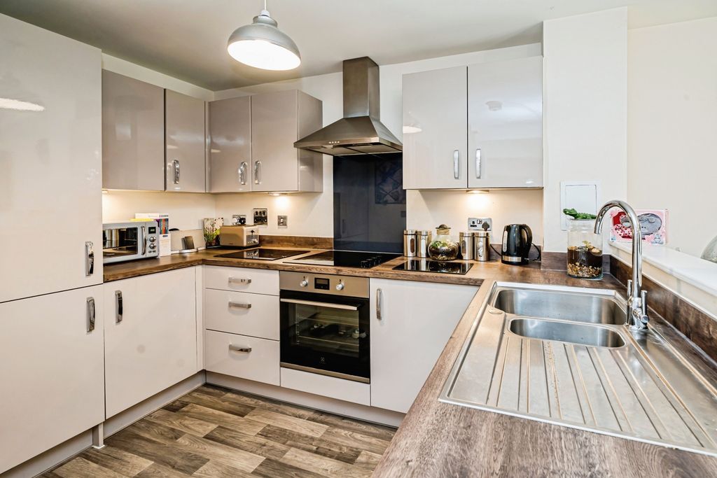 Property photo 2 of 18 35Grandjunction-1