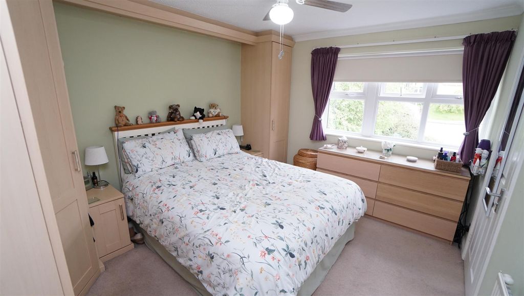 Additional image 15 of 4 bed detached house for saleLittle Cote, Thackley BD10
