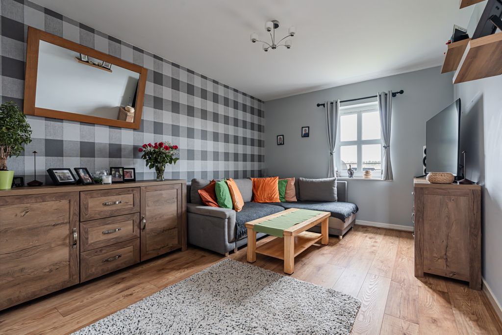 Property photo 2 of 23 Property Image 2