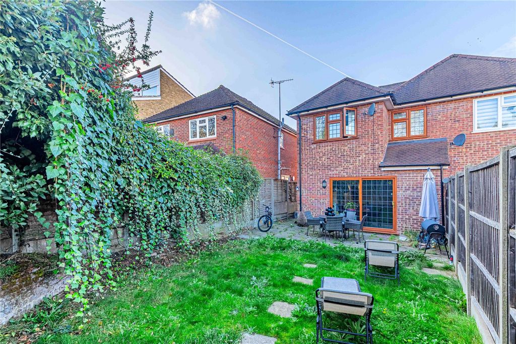 Property photo 2 of 10 Picture No. 15